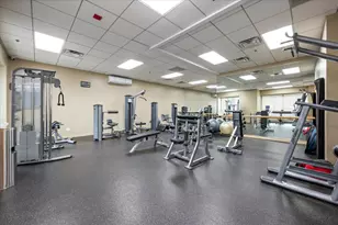 512 N McClurg Ct, Chicago, IL 60611 - Photo 27