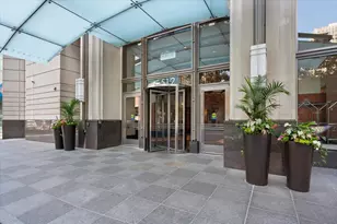 512 N McClurg Ct, Chicago, IL 60611 - Photo 37
