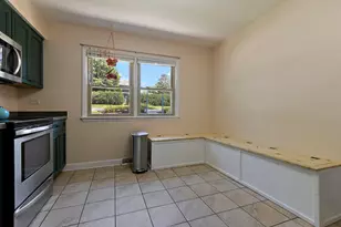 110 Cheri Ln, Antioch, IL 60002 - Photo 5