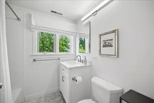 154 Glenwood Ave, Winnetka, IL 60093 - Photo 19