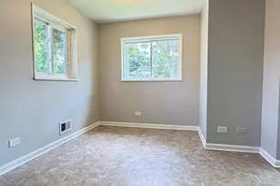 1820 169th St, Hazel Crest, IL 60429 - Photo 9