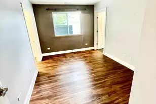 941 N Swift Rd, Addison, IL 60101 - Photo 11