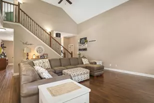 858 Freedlund Dr, Rockton, IL 61072 - Photo 11