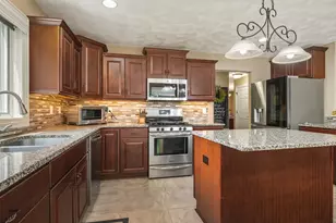 858 Freedlund Dr, Rockton, IL 61072 - Photo 17