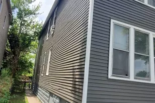 10240 S Indiana Ave, Chicago, IL 60628 - Photo 9