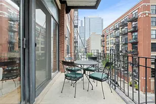 850 W Adams St, Chicago, IL 60607 - Photo 25