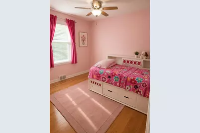 229 Fuller Road, Hinsdale, IL 60521 - Photo 13