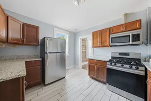 6939 S Komensky Ave, Chicago, IL 60629 - Photo 13