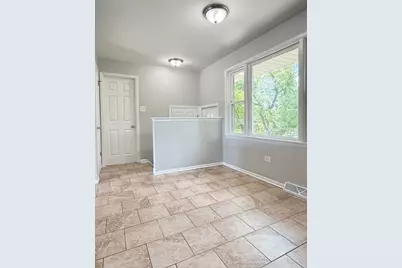 17060 Wausau Avenue, South Holland, IL 60473 - Photo 11