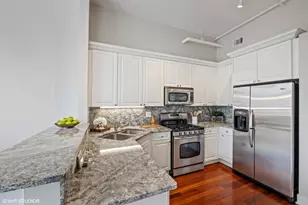 950 W Monroe St, Chicago, IL 60607 - Photo 9