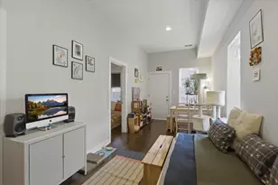 1854 W 18th St, Chicago, IL 60608 - Photo 3