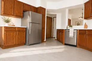 9424 S 77th Ct, Hickory Hills, IL 60457 - Photo 21