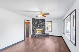 117 Arthur Ave, South Elgin, IL 60177 - Photo 7