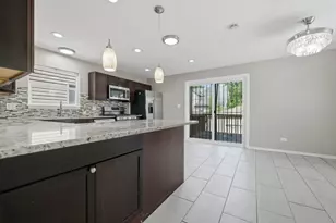 11707 S Morgan St, Chicago, IL 60643 - Photo 7