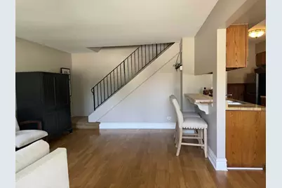 2678 Woodview Court #2678, Waukegan, IL 60087 - Photo 3
