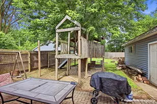 122 Hickory St, Mundelein, IL 60060 - Photo 25