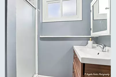 122 Hickory Street, Mundelein, IL 60060 - Photo 17
