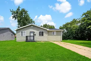 1520 Congress Ln, Ford Heights, IL 60411 - Photo 1