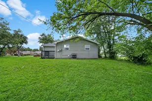 1520 Congress Ln, Ford Heights, IL 60411 - Photo 21