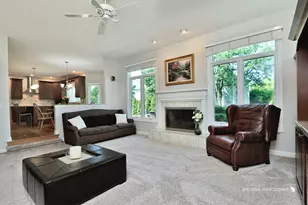 898 Lakeridge Ct, Aurora, IL 60502 - Photo 17