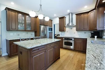 898 Lakeridge Court, Aurora, IL 60502 - Photo 11