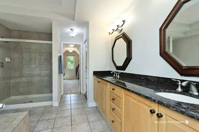 898 Lakeridge Court, Aurora, IL 60502 - Photo 23