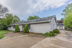 1275 Bloomingdale Rd, Glendale Heights, IL 60139 - Photo 3