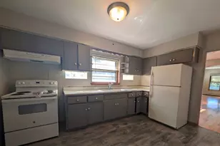 300 Burlington Ave, Downers Grove, IL 60515 - Photo 3