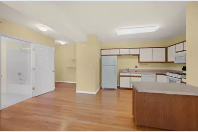 891 Central Avenue #336, Highland Park, IL 60035 - Photo 5