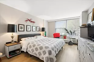 3900 N Lake Shore Dr, Chicago, IL 60613 - Photo 9
