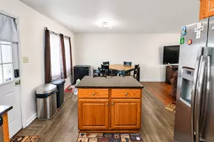 307 Hickory Ave, Romeoville, IL 60446 - Photo 5