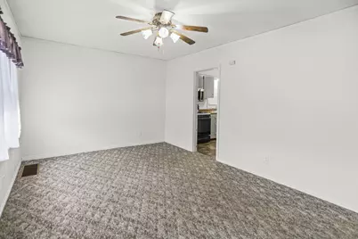 1215 S Lincoln Boulevard, Centralia, IL 62801 - Photo 19