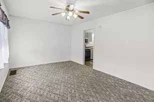 1215 S Lincoln Blvd, Centralia, IL 62801 - Photo 19