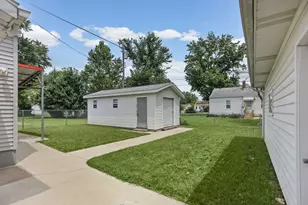 1215 S Lincoln Blvd, Centralia, IL 62801 - Photo 13