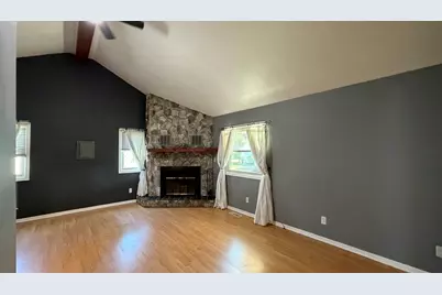214 E Seminole Street, Dwight, IL 60420 - Photo 9