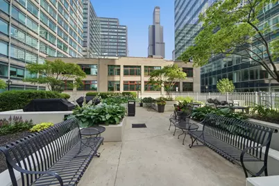 125 S Jefferson Street #1904, Chicago, IL 60661 - Photo 3