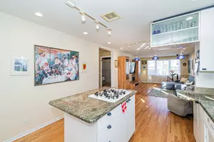 3254 N Nagle Ave, Chicago, IL 60634 - Photo 9