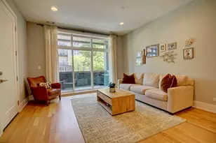 2438 N Western Ave, Chicago, IL 60647 - Photo 7