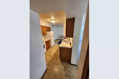 765 Washington Street, Woodstock, IL 60098 - Photo 5