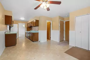818 Leahy Circle, Des Plaines, IL 60016 - Photo 19
