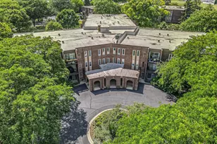 1450 Sandpebble Dr, Wheeling, IL 60090 - Photo 1