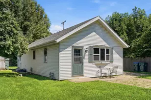 200 W 15th St, Rock Falls, IL 61071 - Photo 3