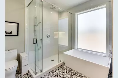 5028 W Ainslie Street W, Chicago, IL 60630 - Photo 19