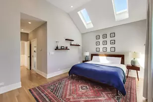 5028 W Ainslie Street W, Chicago, IL 60630 - Photo 17