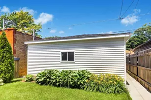 5028 W Ainslie Street W, Chicago, IL 60630 - Photo 43