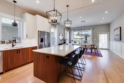 5028 W Ainslie Street W, Chicago, IL 60630 - Photo 9