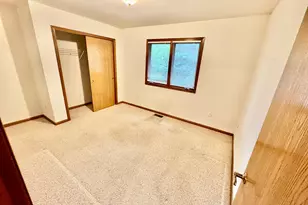 38 Silver Trail, North Aurora, IL 60542 - Photo 11