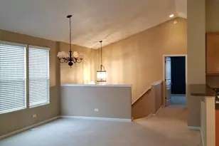 2444 Emily Ln, Elgin, IL 60124 - Photo 5