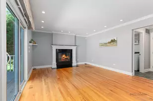 228 Southridge Dr, Gurnee, IL 60031 - Photo 11