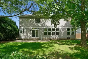 259 Pembrook Ln, Mundelein, IL 60060 - Photo 33